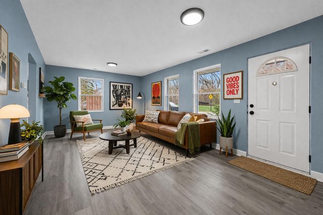 208 E Avenue A, Griffith, IN 46319