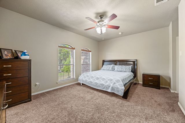 1559 Cypress Bend Drive, Cedar Hill, TX 75104