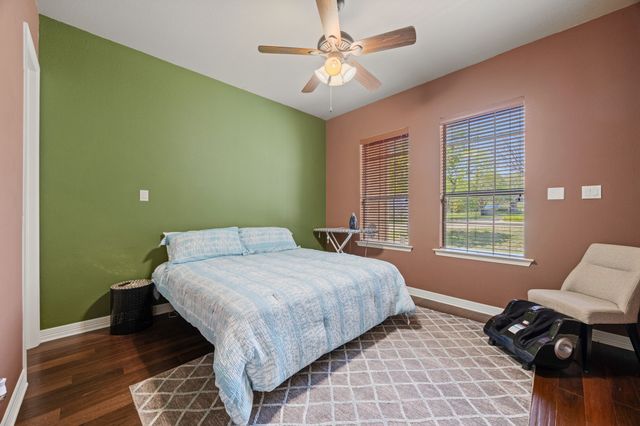 1559 Cypress Bend Drive, Cedar Hill, TX 75104