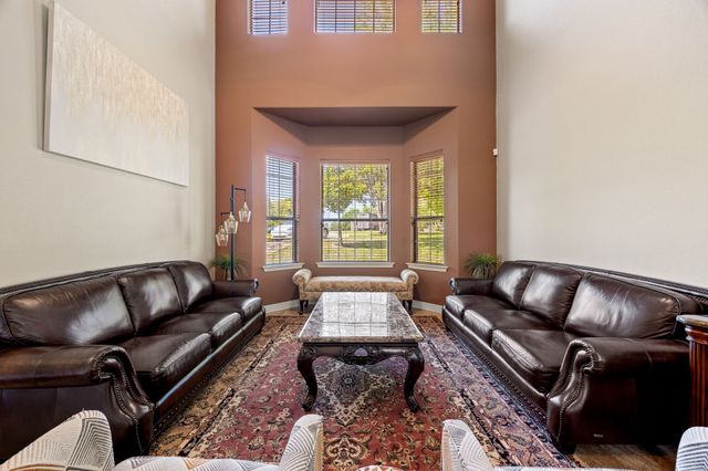 1559 Cypress Bend Drive, Cedar Hill, TX 75104