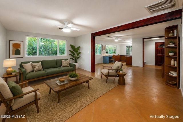 8851 N Loeffler Lane, Tucson, AZ 85742