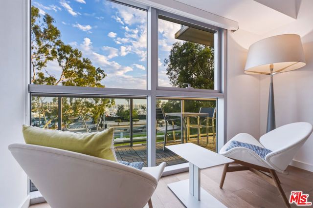 13700 Marina Pointe Drive 305, Marina Del Rey, CA 90292