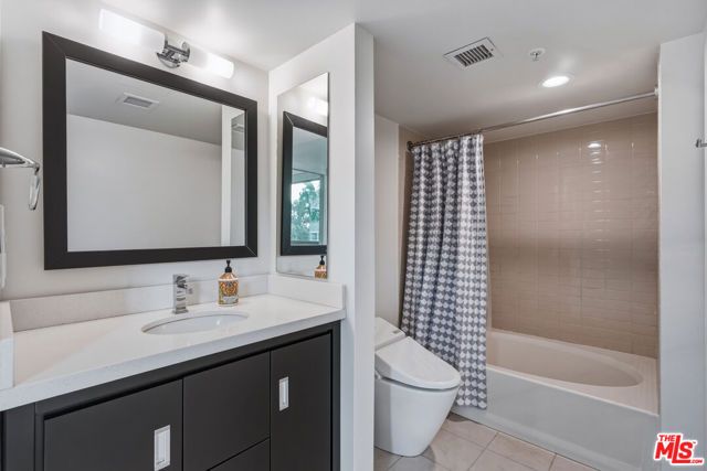13700 Marina Pointe Drive 305, Marina Del Rey, CA 90292