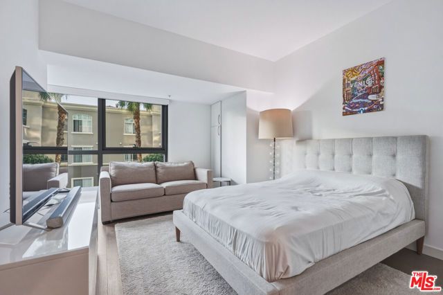 13700 Marina Pointe Drive 305, Marina Del Rey, CA 90292