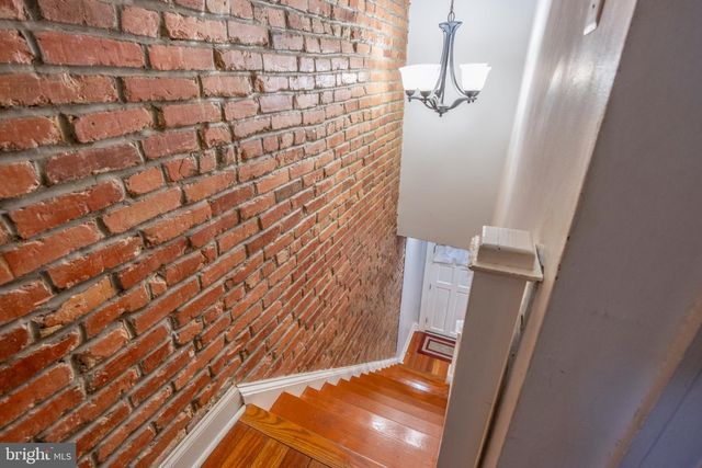 30 N ELLAMONT ST, Baltimore, MD 21229