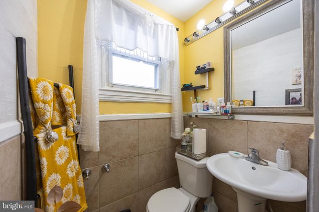 30 N ELLAMONT ST, Baltimore, MD 21229