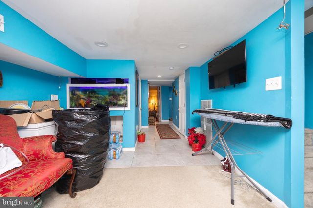 30 N ELLAMONT ST, Baltimore, MD 21229