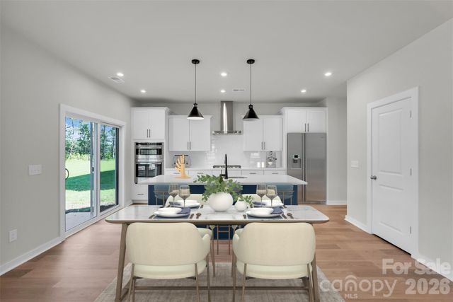 4216 Vista Pine Drive, Charlotte, NC 28215