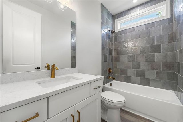 65 Blackshear Court, Hoschton, GA 30548