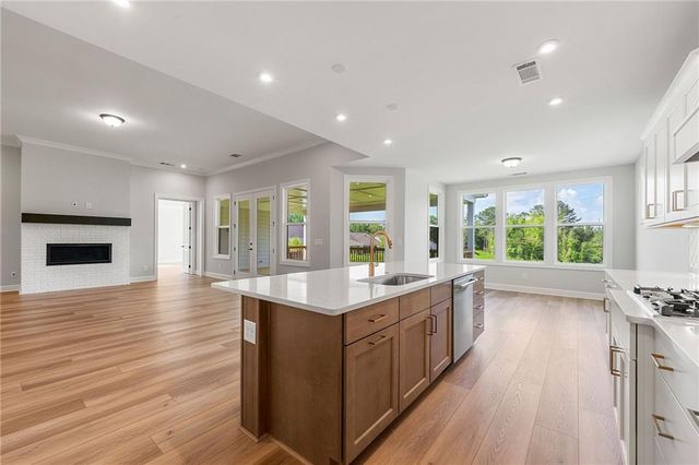 65 Blackshear Court, Hoschton, GA 30548