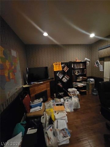 519 Sunrise Villa Drive, Las Vegas, NV 89110