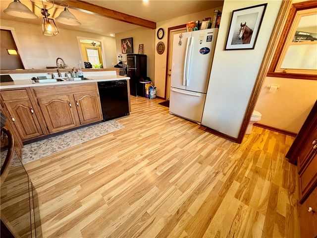 582 Brooks Road, Henrietta, NY 14586