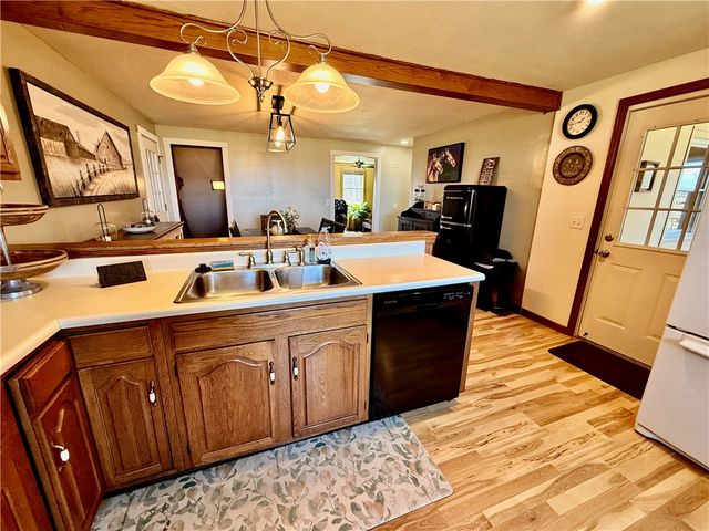 582 Brooks Road, Henrietta, NY 14586