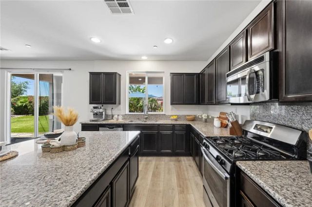 25432 Lone Acres Road, Menifee, CA 92584