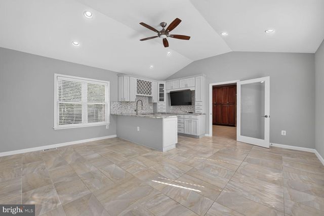 43602 MILLAY CT, Ashburn, VA 20147