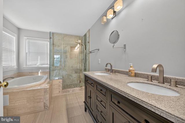 43602 MILLAY CT, Ashburn, VA 20147