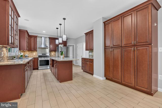 43602 MILLAY CT, Ashburn, VA 20147