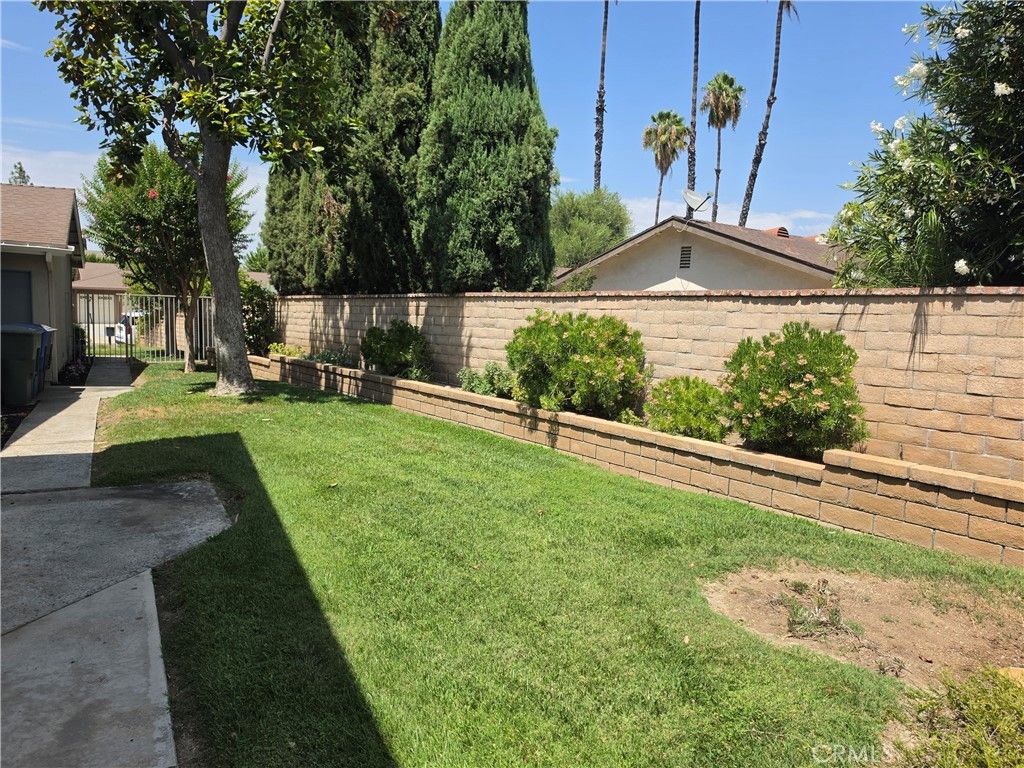 Image 20 of property listing at 2158 Ranchwood, Riverside, CA 92506
