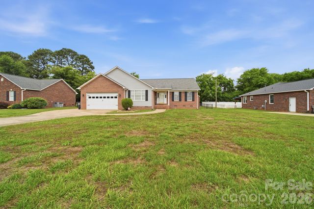 348 Palmer Circle, Rockwell, NC 28138