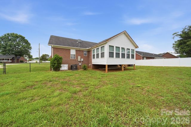 348 Palmer Circle, Rockwell, NC 28138