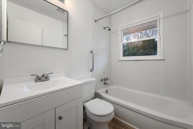 127 SHIRLEY ST, Winchester, VA 22601