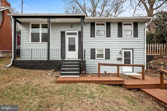 127 SHIRLEY ST, Winchester, VA 22601