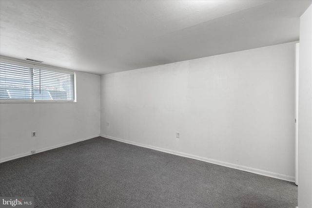 127 SHIRLEY ST, Winchester, VA 22601