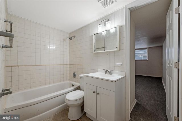 127 SHIRLEY ST, Winchester, VA 22601