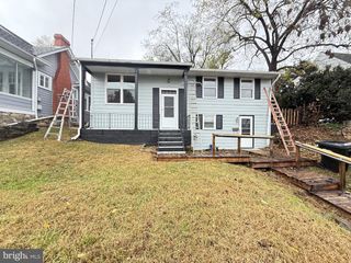 127 SHIRLEY ST, Winchester, VA 22601