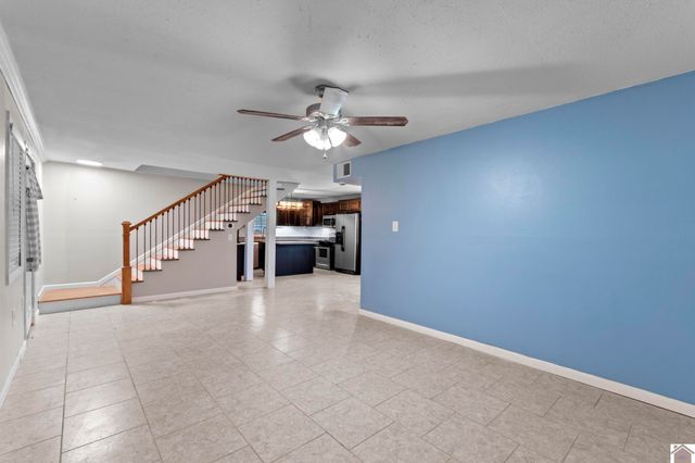 418 Powell St, Benton, KY 42025