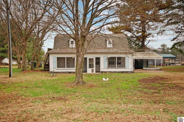 418 Powell St, Benton, KY 42025