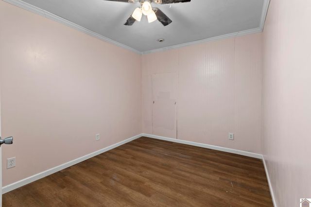 418 Powell St, Benton, KY 42025