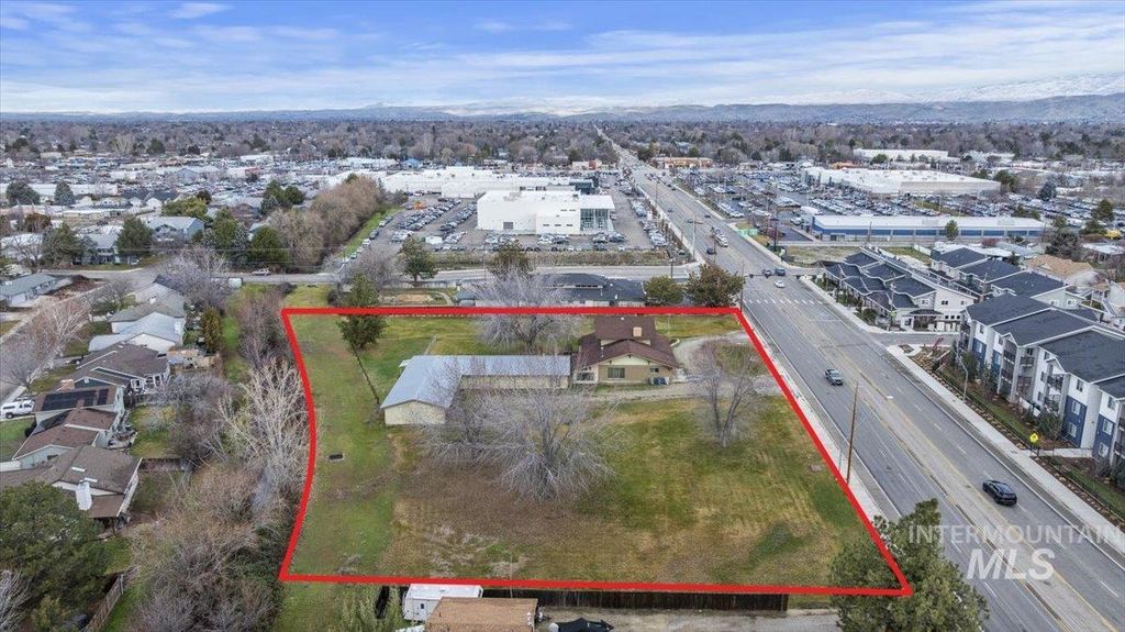 1155 N Maple Grove, Boise, ID 83704 photo 3