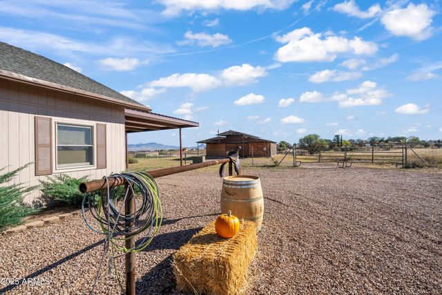 105 LOS ENCINOS Road, Sonoita, AZ 85637