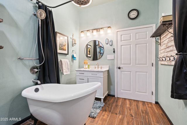 105 LOS ENCINOS Road, Sonoita, AZ 85637