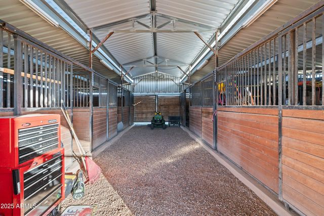 105 LOS ENCINOS Road, Sonoita, AZ 85637