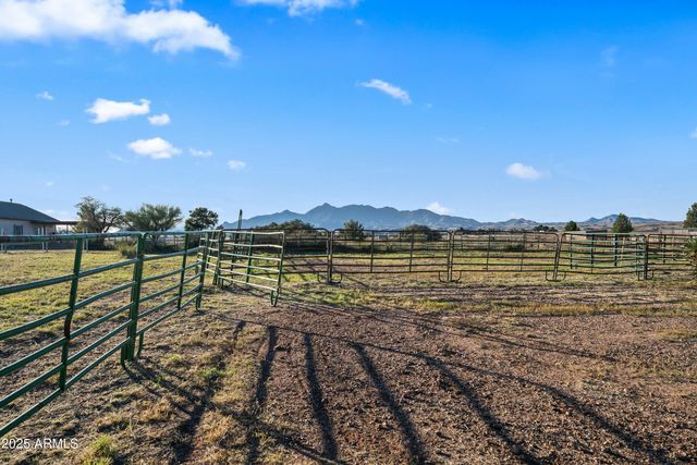 105 LOS ENCINOS Road, Sonoita, AZ 85637