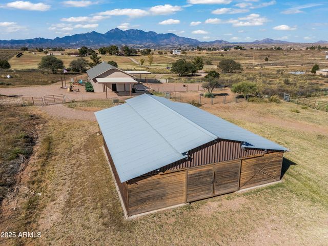 105 LOS ENCINOS Road, Sonoita, AZ 85637
