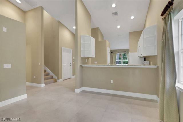 3555 Avion Woods CT 501, Naples, FL 34104