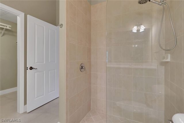 3555 Avion Woods CT 501, Naples, FL 34104