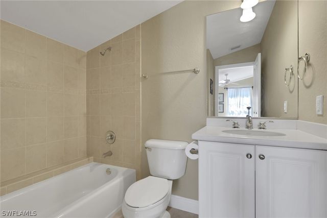 3555 Avion Woods CT 501, Naples, FL 34104