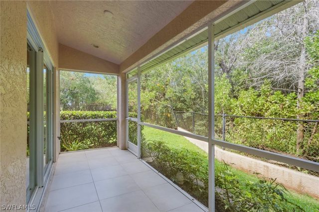 3555 Avion Woods CT 501, Naples, FL 34104