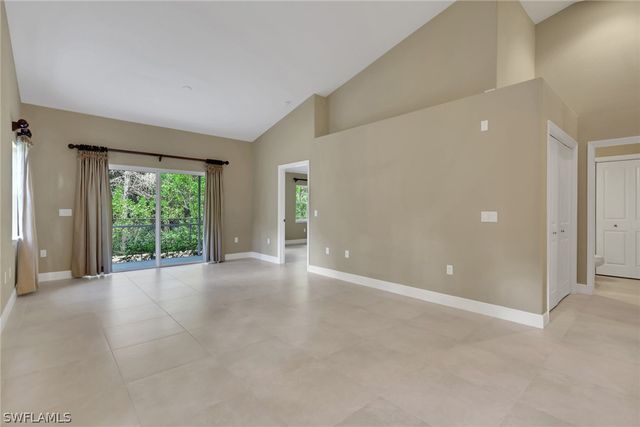 3555 Avion Woods CT 501, Naples, FL 34104