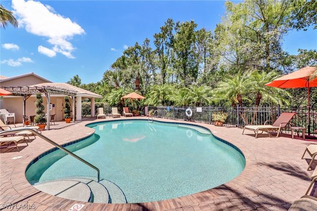 3555 Avion Woods CT 501, Naples, FL 34104
