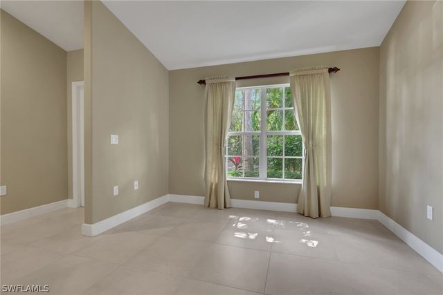 3555 Avion Woods CT 501, Naples, FL 34104