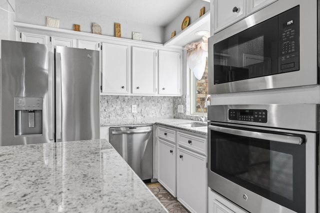 1210 Forest Home Drive, Houston, TX 77077