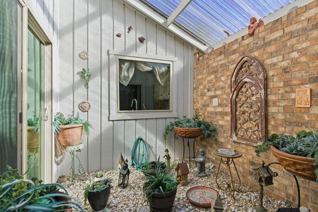 1210 Forest Home Drive, Houston, TX 77077