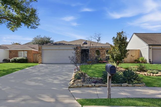 1210 Forest Home Drive, Houston, TX 77077