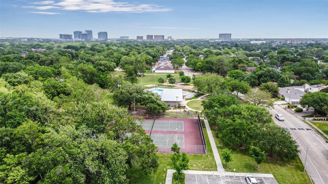 1210 Forest Home Drive, Houston, TX 77077