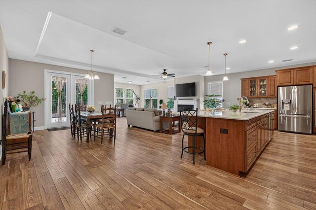536 Four Seasons, Summerville, SC 29486